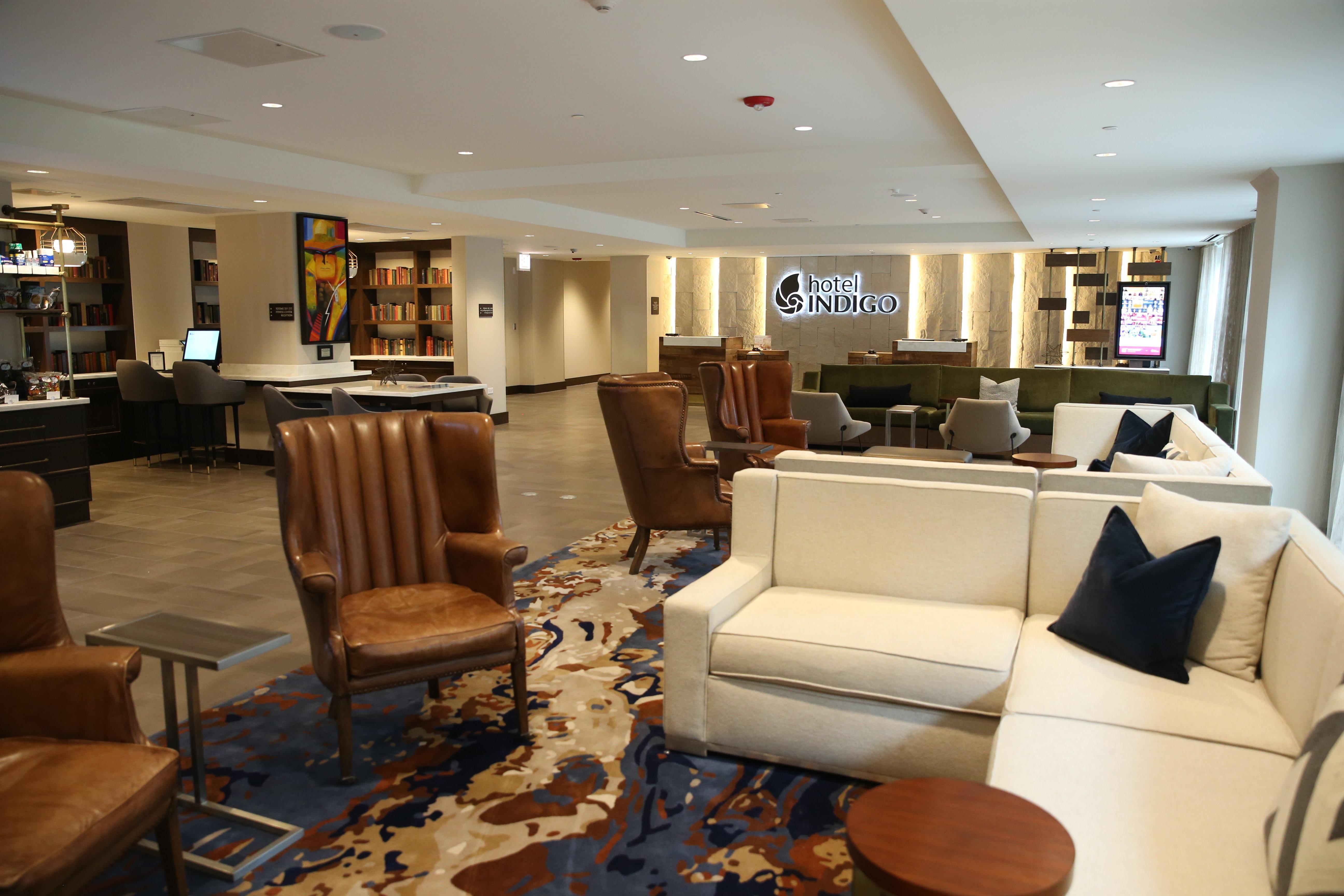 Hotel Indigo Naperville Riverwalk, an IHG Hotel Buitenkant foto