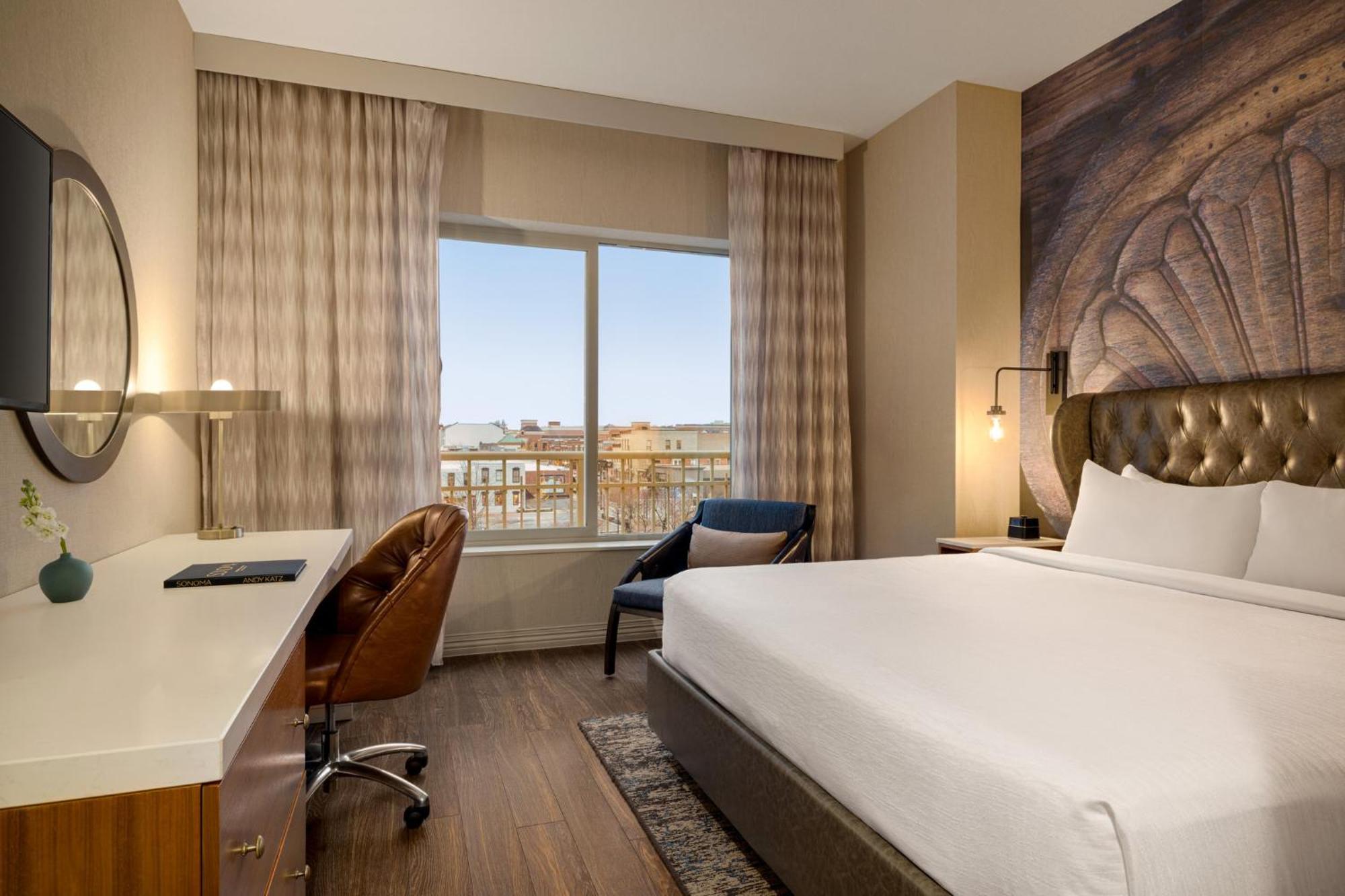 Hotel Indigo Naperville Riverwalk, an IHG Hotel Buitenkant foto